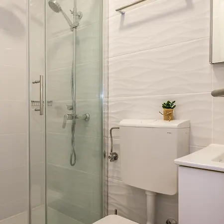 Lovely In With Sauna * Siveric