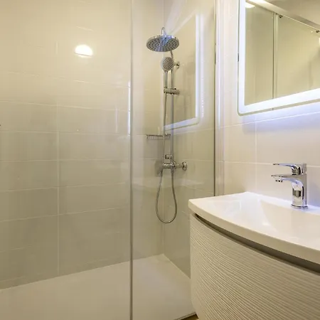 Gorgeous In With Sauna Nyaraló *