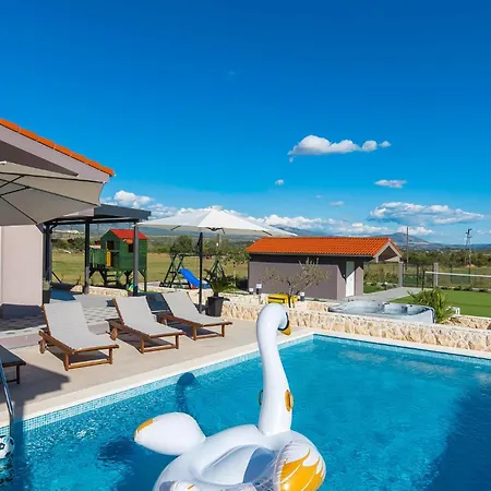 Gorgeous In With Sauna Siverić