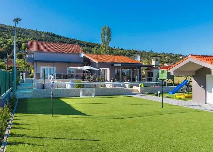 Vakantiehuis Gorgeous In With Sauna