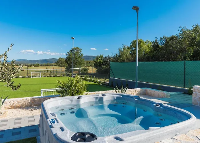 Vakantiehuis Gorgeous In With Sauna *