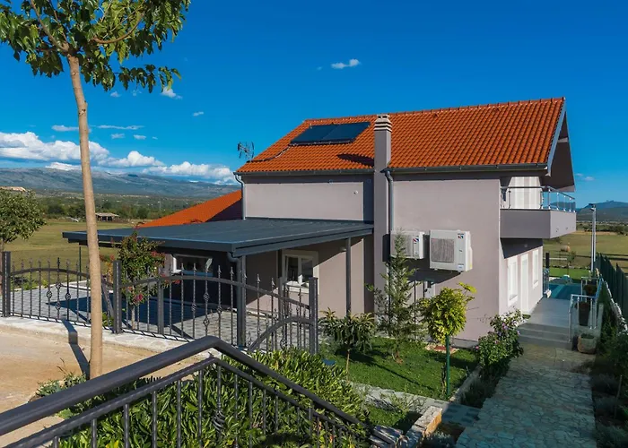 Gorgeous In With Sauna