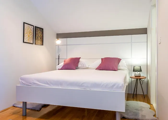 Gorgeous In With Sauna Vakantiehuis Siveric