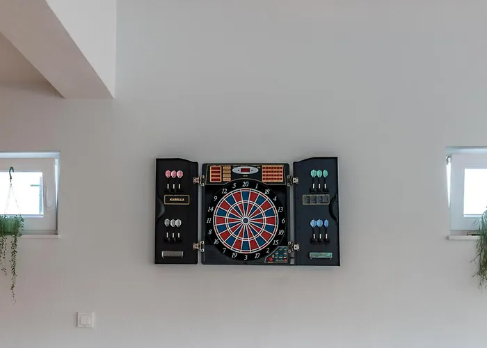 Vakantiehuis Gorgeous In With Sauna *